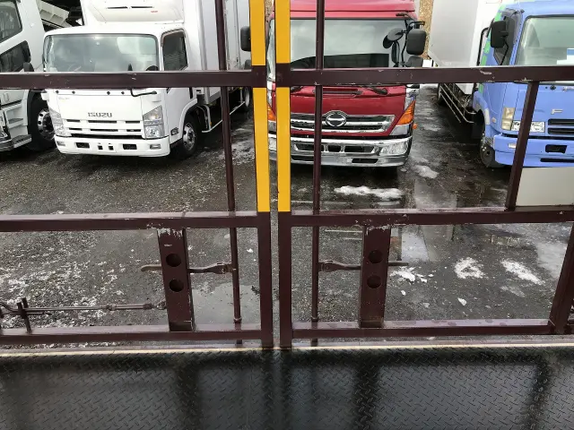 三菱 スーパーグレート QKG-FY54VY(6x4)の写真12