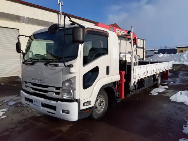 いすゞ フォワード TKG-FRR90T2(2WD)の写真1