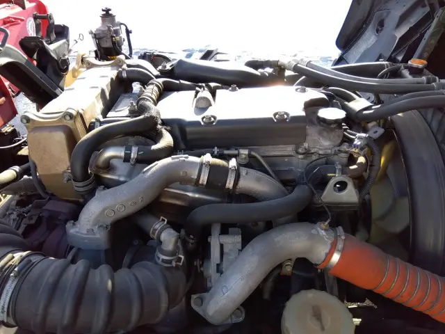 いすゞ フォワード TKG-FRR90T2(2WD)の写真21