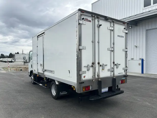 いすゞ エルフ TKG-NPS85AN(4WD)の写真4