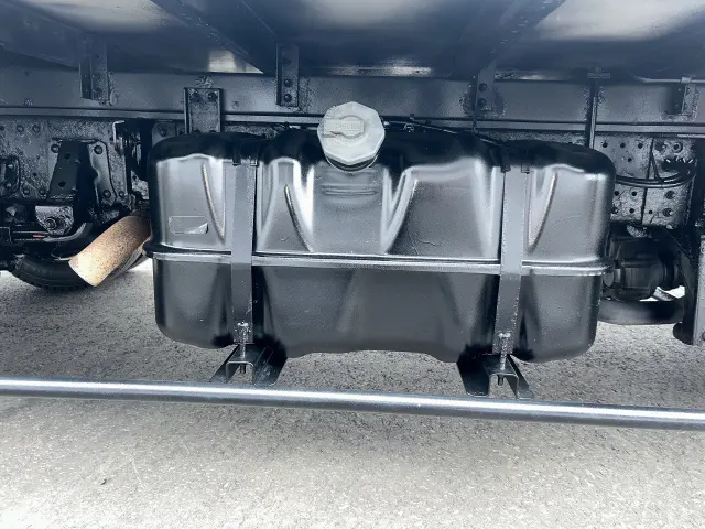 いすゞ エルフ TKG-NPS85AN(4WD)の写真12