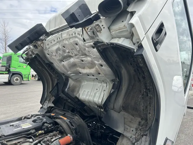 いすゞ エルフ TKG-NPS85AN(4WD)の写真18