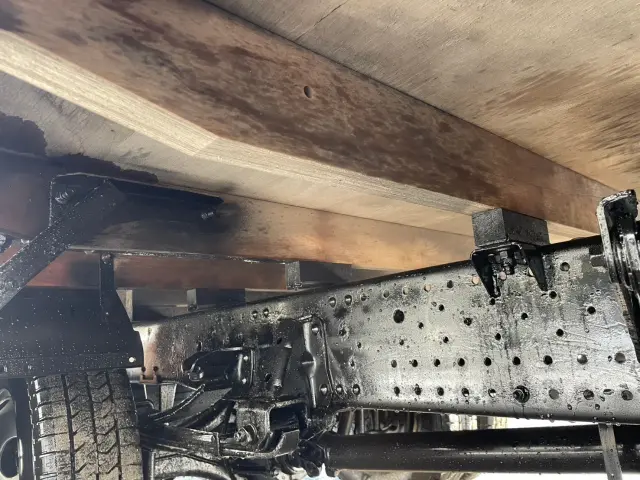 いすゞ エルフ TPG-NPS85AR(4WD)の写真15