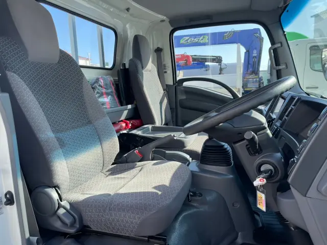 いすゞ エルフ TPG-NPS85AR(4WD)の写真22