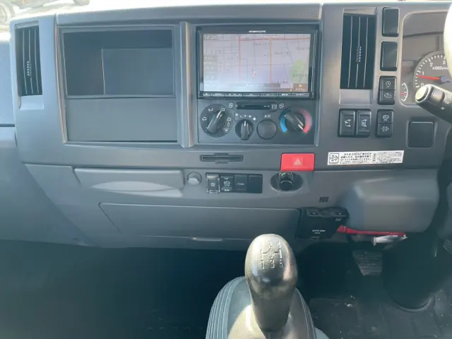 いすゞ エルフ TPG-NPS85AR(4WD)の写真23