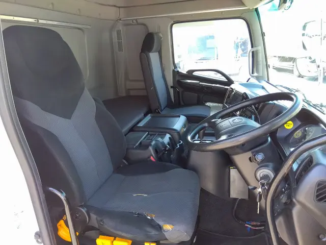 日野 プロフィア QKG-SH1EDAG(2WD)の写真22