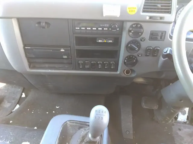 三菱 ファイター PDG-FQ62F(6x4)の写真23