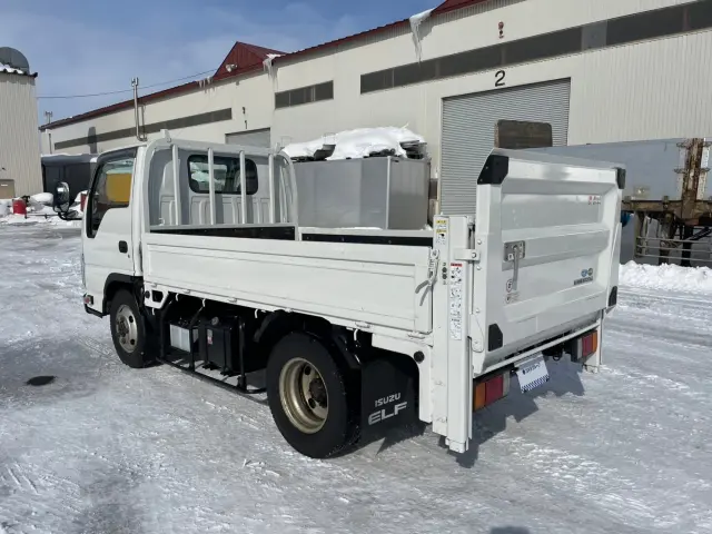 いすゞ エルフ 2PG-NKS88AN(4WD)の写真4