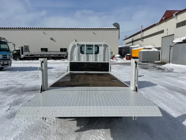 いすゞ エルフ 2PG-NKS88AN(4WD)の写真9