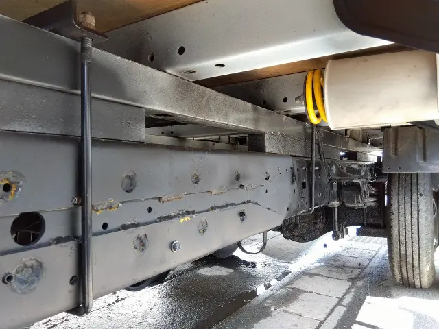 日野 デュトロ TKG-XZU695M(4WD)の写真15