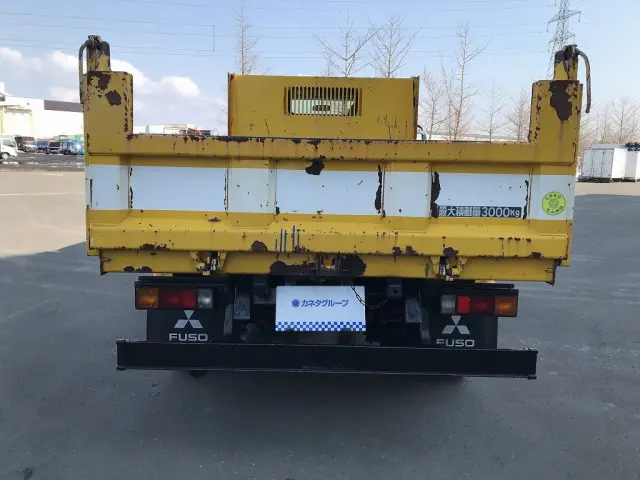 三菱 キャンター TPG-FBA60(2WD)の写真5