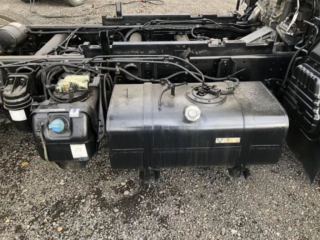 三菱 キャンター TPG-FBA60(2WD)の写真14