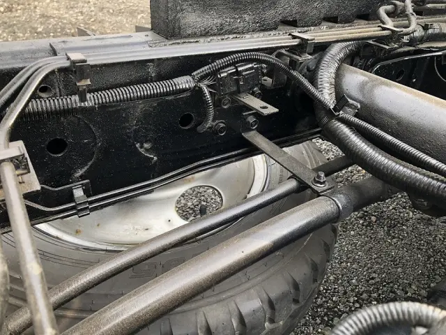 三菱 キャンター TPG-FBA60(2WD)の写真16