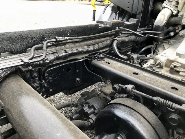 三菱 キャンター TPG-FBA60(2WD)の写真17