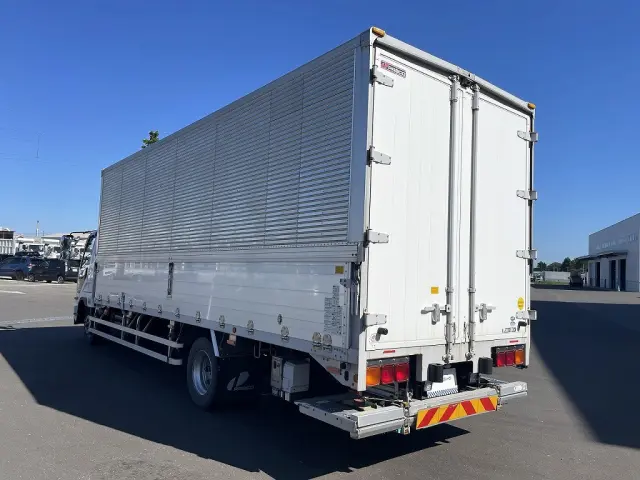 三菱 ファイター QKG-FK62FZ(2WD)の写真4