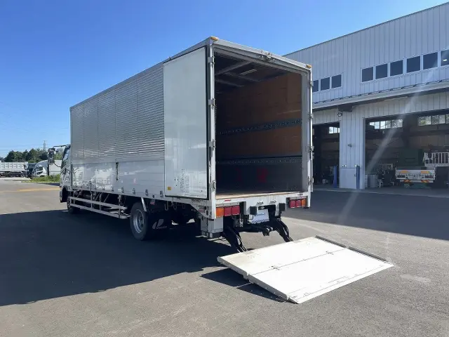 三菱 ファイター QKG-FK62FZ(2WD)の写真8