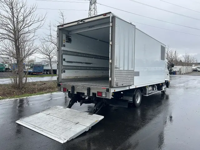 日野 レンジャー 2KG-FD2ABA(2WD)の写真9