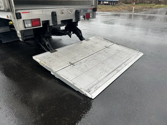 日野 レンジャー 2KG-FD2ABA(2WD)の写真10