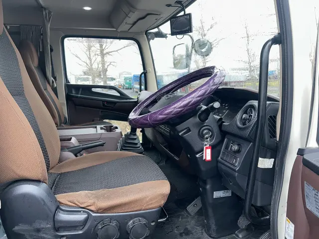 日野 レンジャー 2KG-FD2ABA(2WD)の写真22