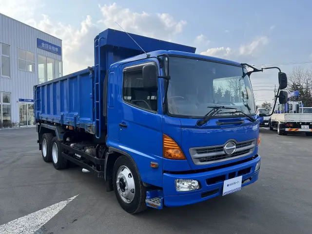 日野 レンジャー ADG-GK8JLWA(6x4)の写真2