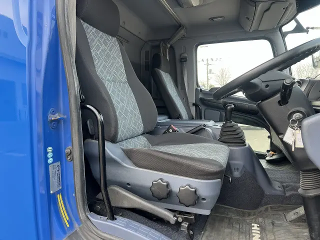 日野 レンジャー ADG-GK8JLWA(6x4)の写真22