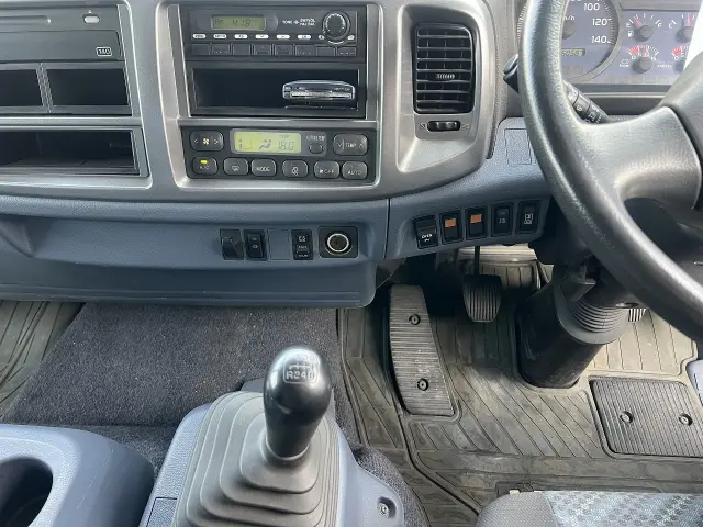 日野 レンジャー ADG-GK8JLWA(6x4)の写真23