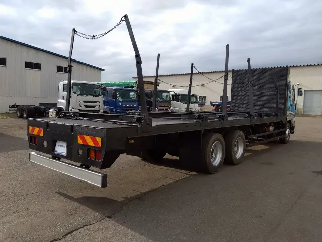 いすゞ ギガ PDG-CYZ52V8(6x4)の写真6