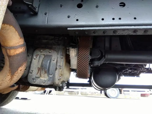 いすゞ ギガ PDG-CYZ52V8(6x4)の写真11