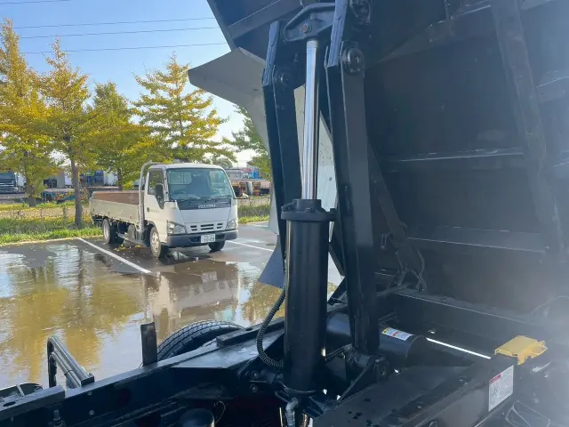 日野 レンジャー 2KG-FX2ABA(4WD)の写真9