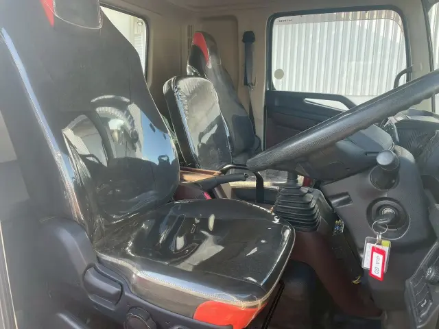 日野 レンジャー 2KG-FX2ABA(4WD)の写真22