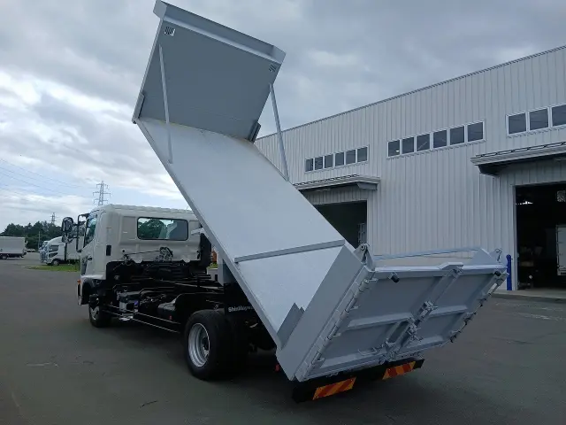 日野 レンジャー 2KG-FX2ABA(4WD)の写真9