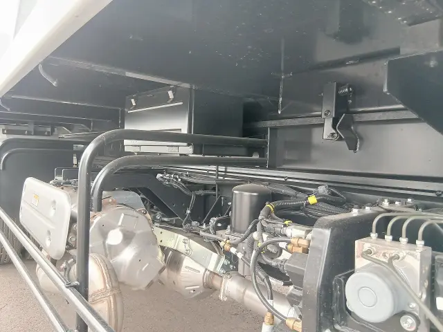 日野 レンジャー 2KG-FX2ABA(4WD)の写真12