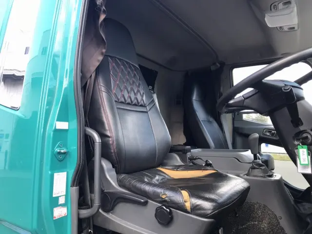 三菱 ファイター QKG-FK65FZ(2WD)の写真22