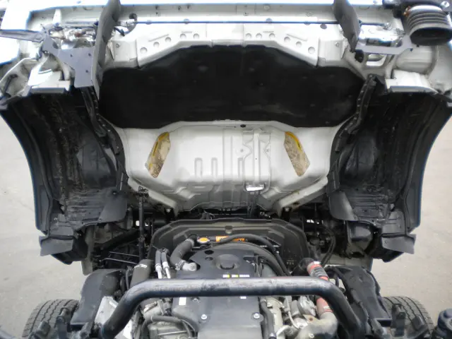 いすゞ エルフ BDG-NPS85AN(4WD)の写真19