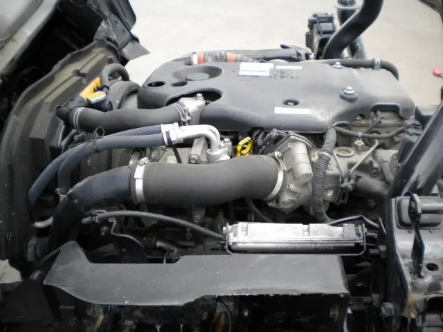 いすゞ エルフ BDG-NPS85AN(4WD)の写真20