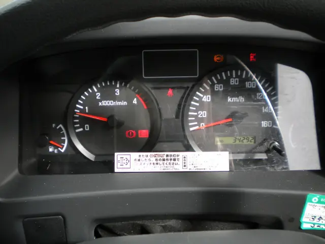 いすゞ エルフ BDG-NPS85AN(4WD)の写真24