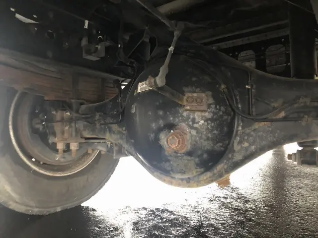 いすゞ フォワード TKG-FRR90S2(2WD)の写真16