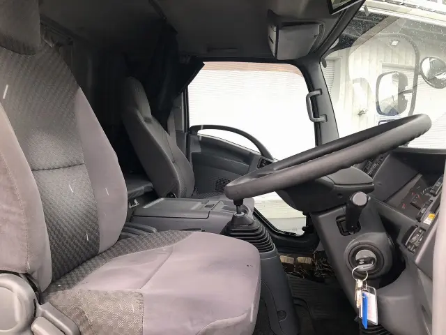 いすゞ フォワード TKG-FRR90S2(2WD)の写真22