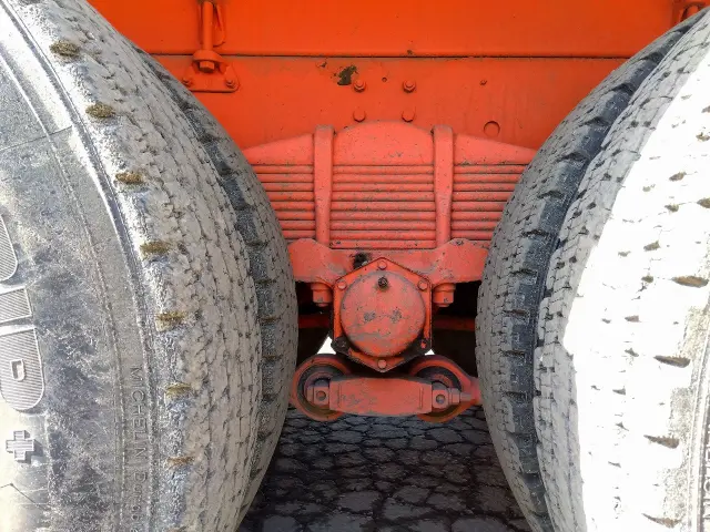 日野 プロフィア QKG-FS1EWBA(6x4)の写真17