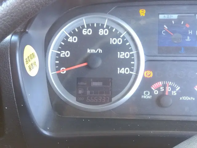 日野 プロフィア QKG-FS1EWBA(6x4)の写真24