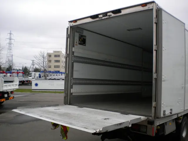 日野 レンジャー 2KG-FC2ABG(2WD)の写真8