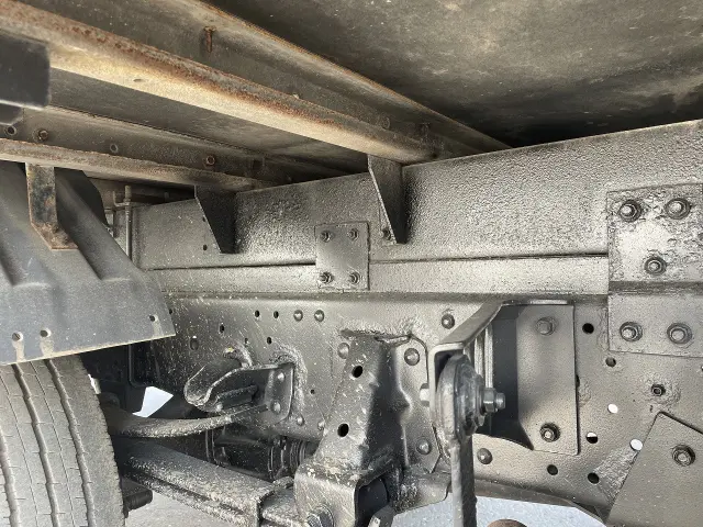 いすゞ エルフ TKG-NPS85AN(4WD)の写真12