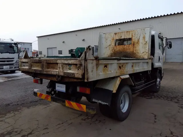 いすゞ フォワード 2RG-FRS90S2(4WD)の写真6