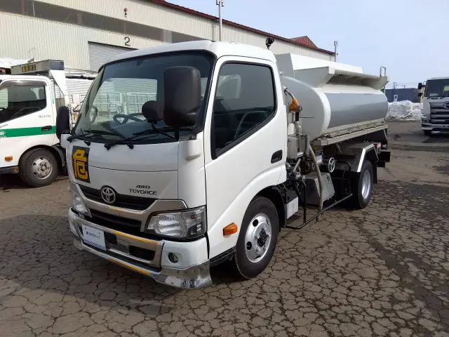 トヨタ トヨエース TKG-XZU685(4WD)の写真1