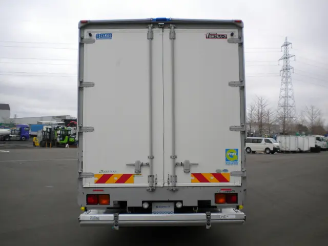 いすゞ フォワード TKG-FRR90S2(2WD)の写真5