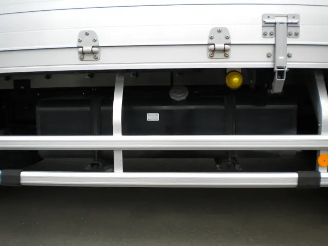 いすゞ フォワード TKG-FRR90S2(2WD)の写真14