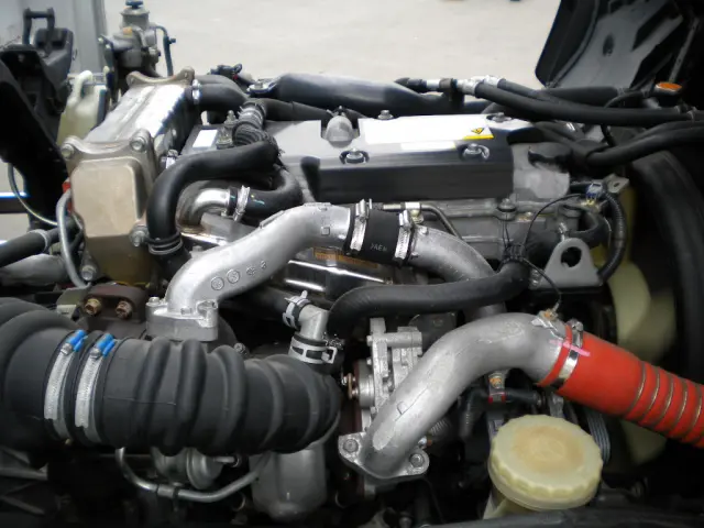 いすゞ フォワード TKG-FRR90S2(2WD)の写真19