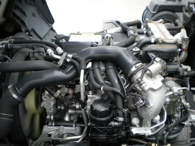 いすゞ フォワード TKG-FRR90S2(2WD)の写真20