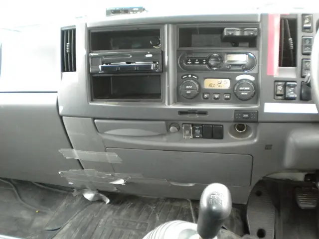 いすゞ フォワード TKG-FRR90S2(2WD)の写真23
