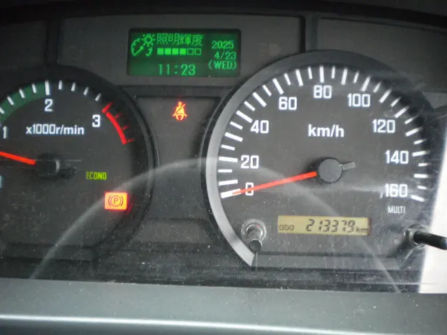 いすゞ フォワード TKG-FRR90S2(2WD)の写真24